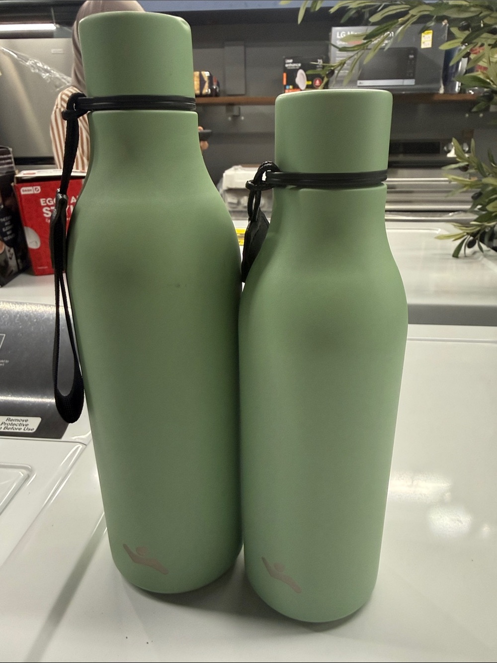 Green Insulated Stainless Steel Water Bottle - Portable Travel Bottle
